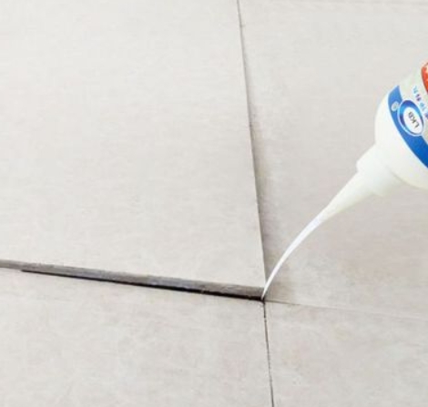 双湖瓷砖空鼓维修公司分享卫生间瓷砖脱落的原因可能有以下几点